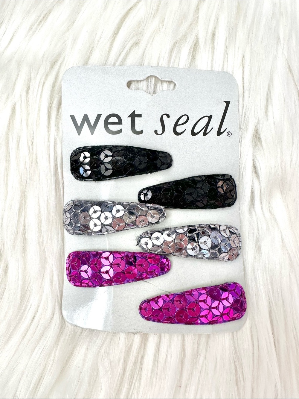 WET SEAL SEQUIN HAIR CLIPS